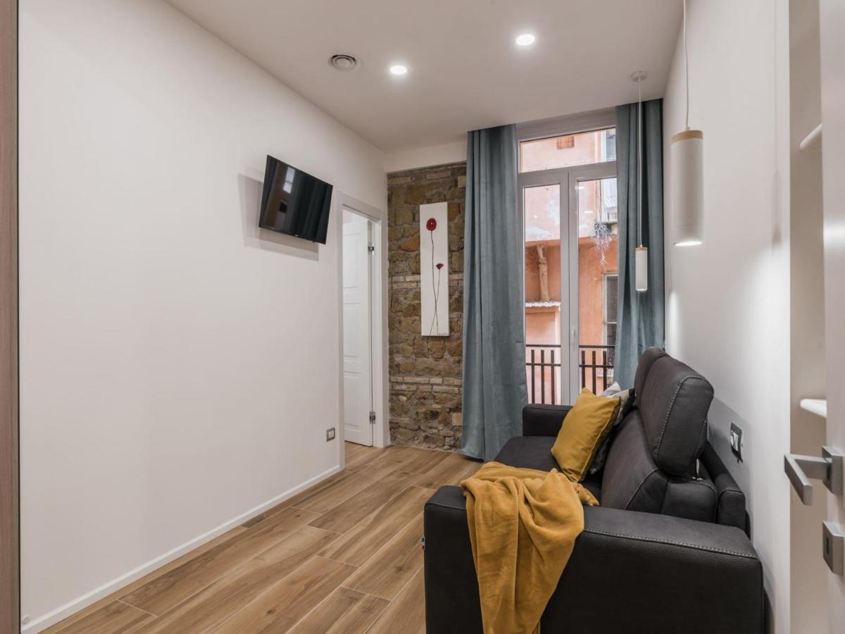 The Best Rent - Modern Three-Bedroom Apartment A Few Steps From The Colosseum Exteriör bild